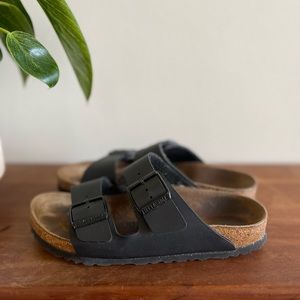 Birkenstock Arizona Black Leather Sandals